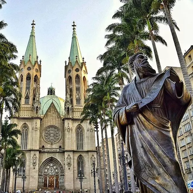 کلیساهای سائوپائولو برزیل | نماد روحانیت در قلب برزیل
