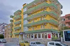 کلوپاترا آلیس